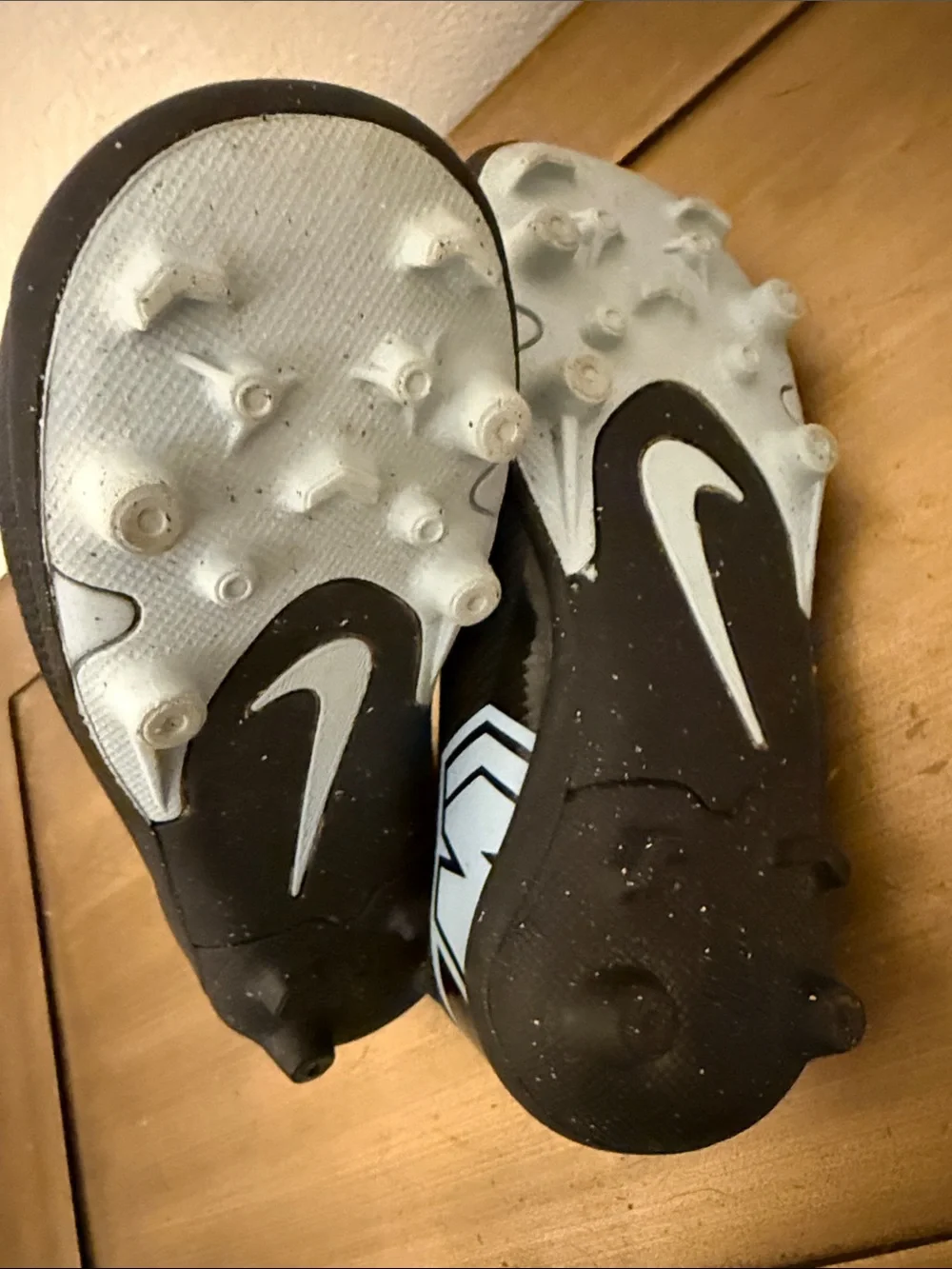 Nike Kids Vapor 16 Club PS Multi-Ground Soccer Cleats